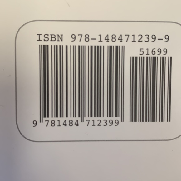 Ellie by Mik Wu book - Picture 3 of 3